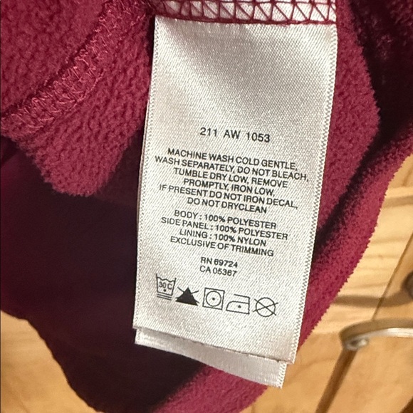 Columbia Women's Burgundy Vest - Picture 4 of 5